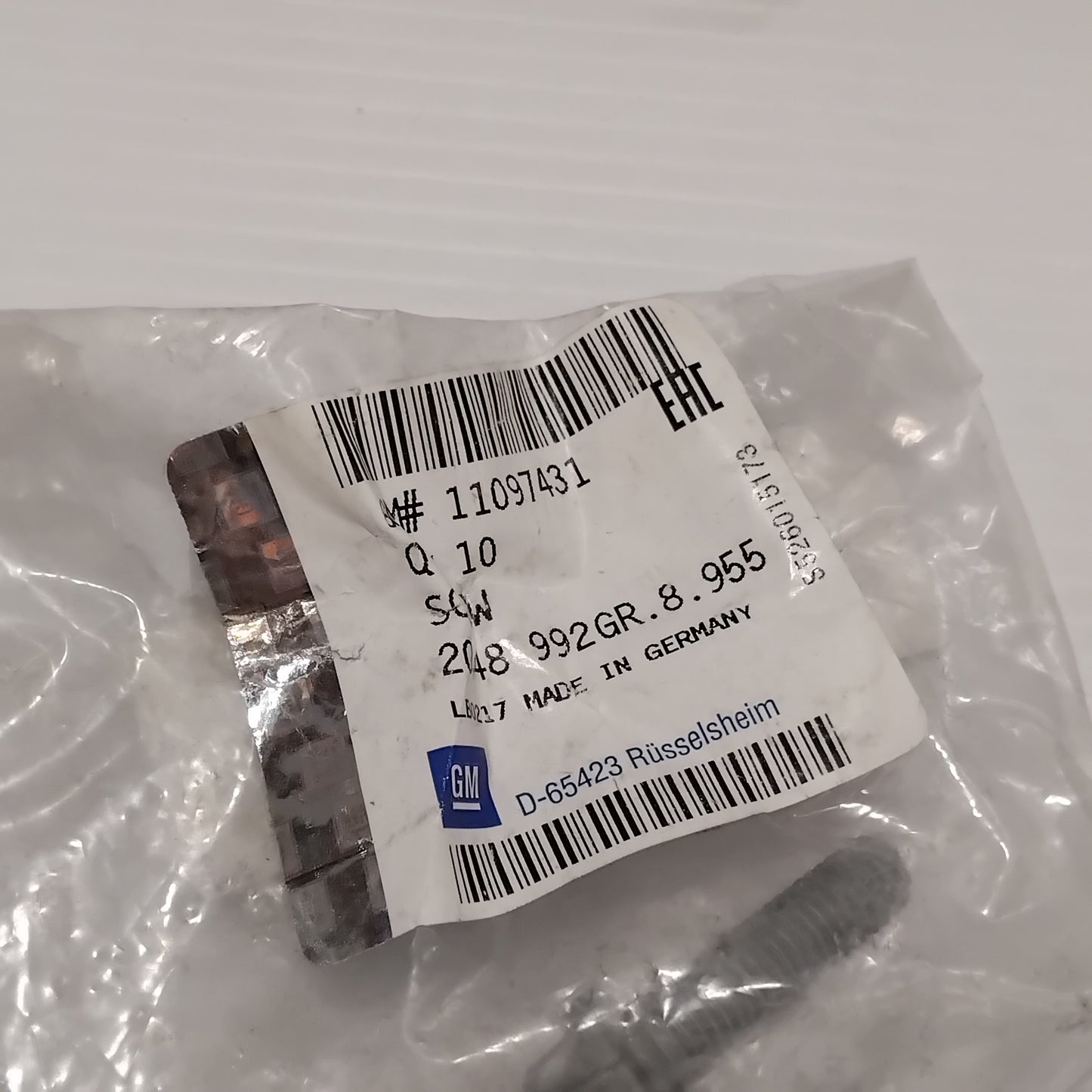 Genuine Vauxhall Screw | 11097431