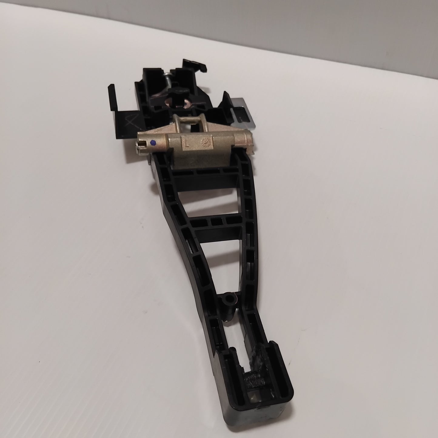 Genuine Ford Reinforcement | 2030387
