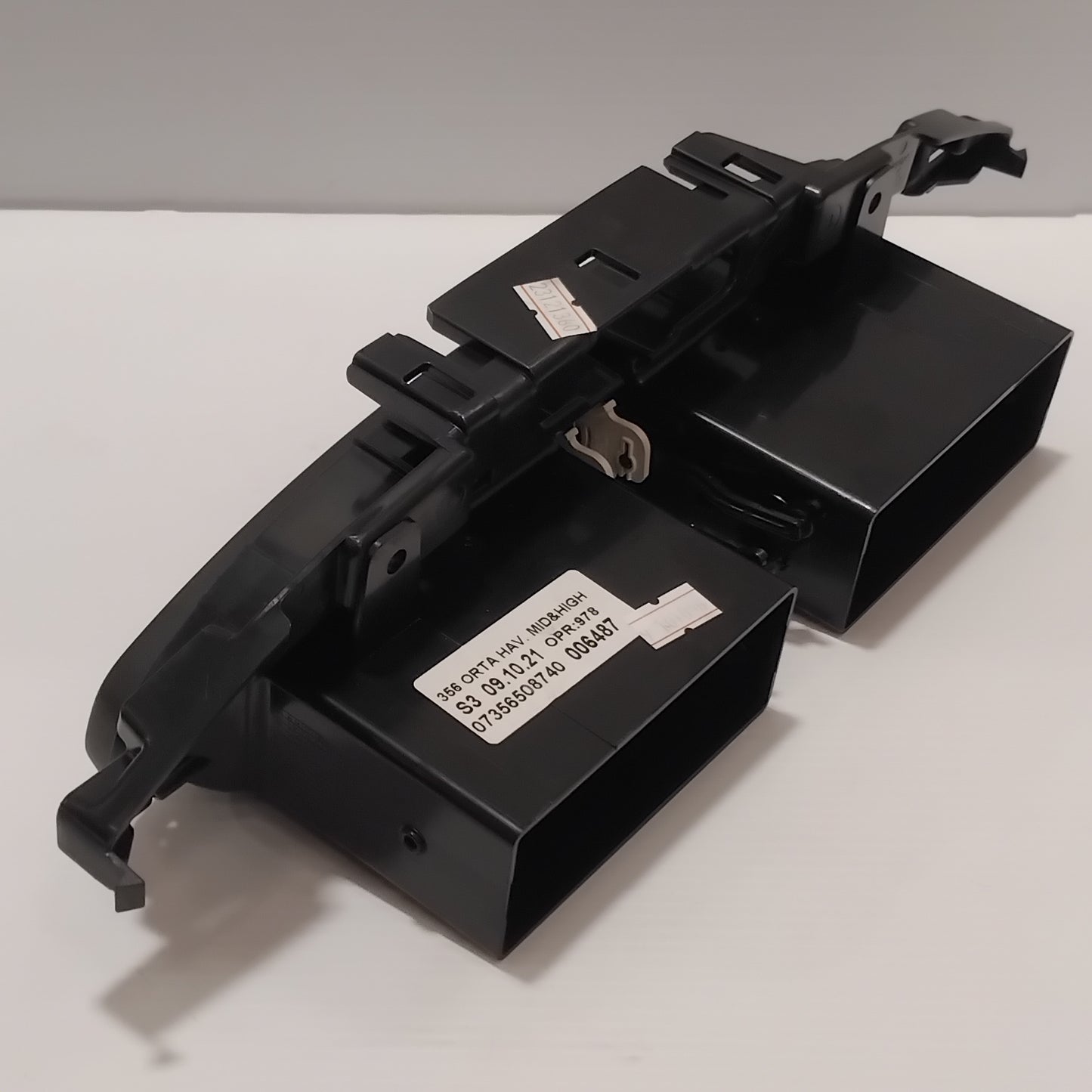 Genuine Fiat Diffuser | 735650874
