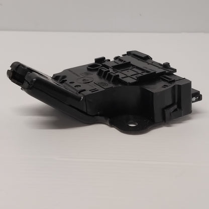Genuine Tailgate Lock - Vauxhall Insignia A / Astra J | 13501988