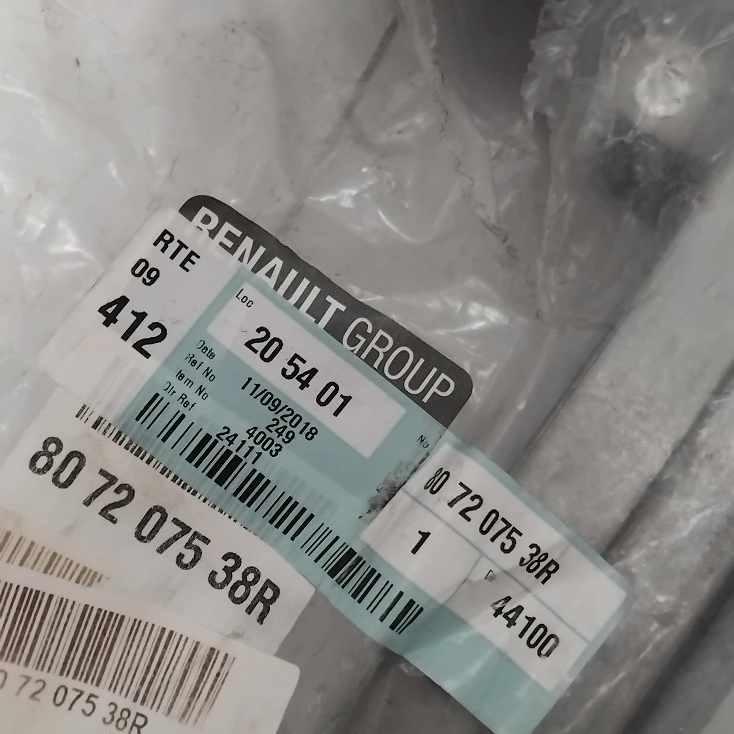 Genuine Front Right Window Regulator - Renault Trafic 2014-2024 | 80 72 075 38R