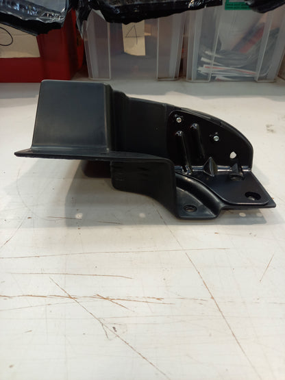 Genuine Mitsubishi Mud Guard,Rr Lh(Black Material | MR437858