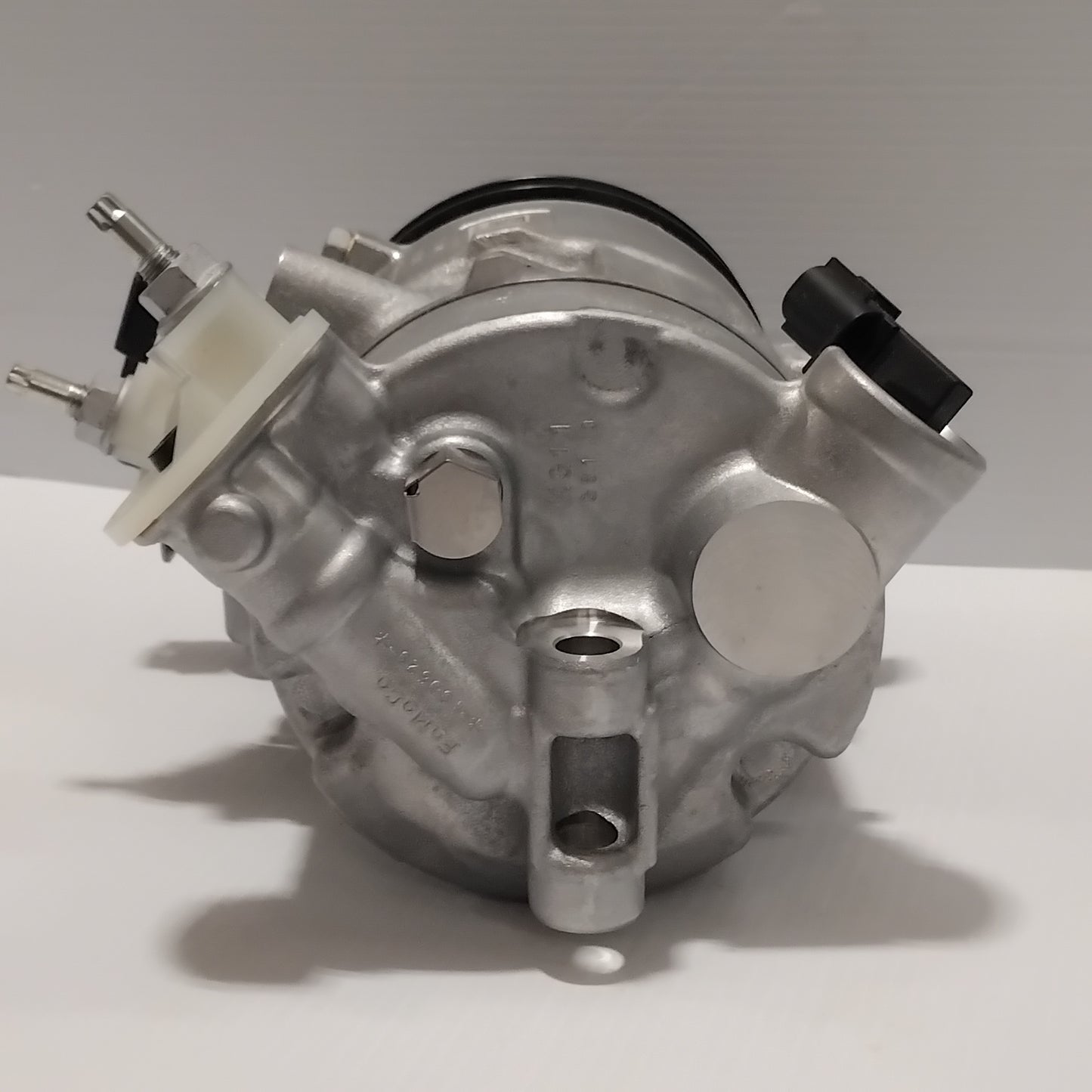 Genuine Ford Compressor Assy | 2031154