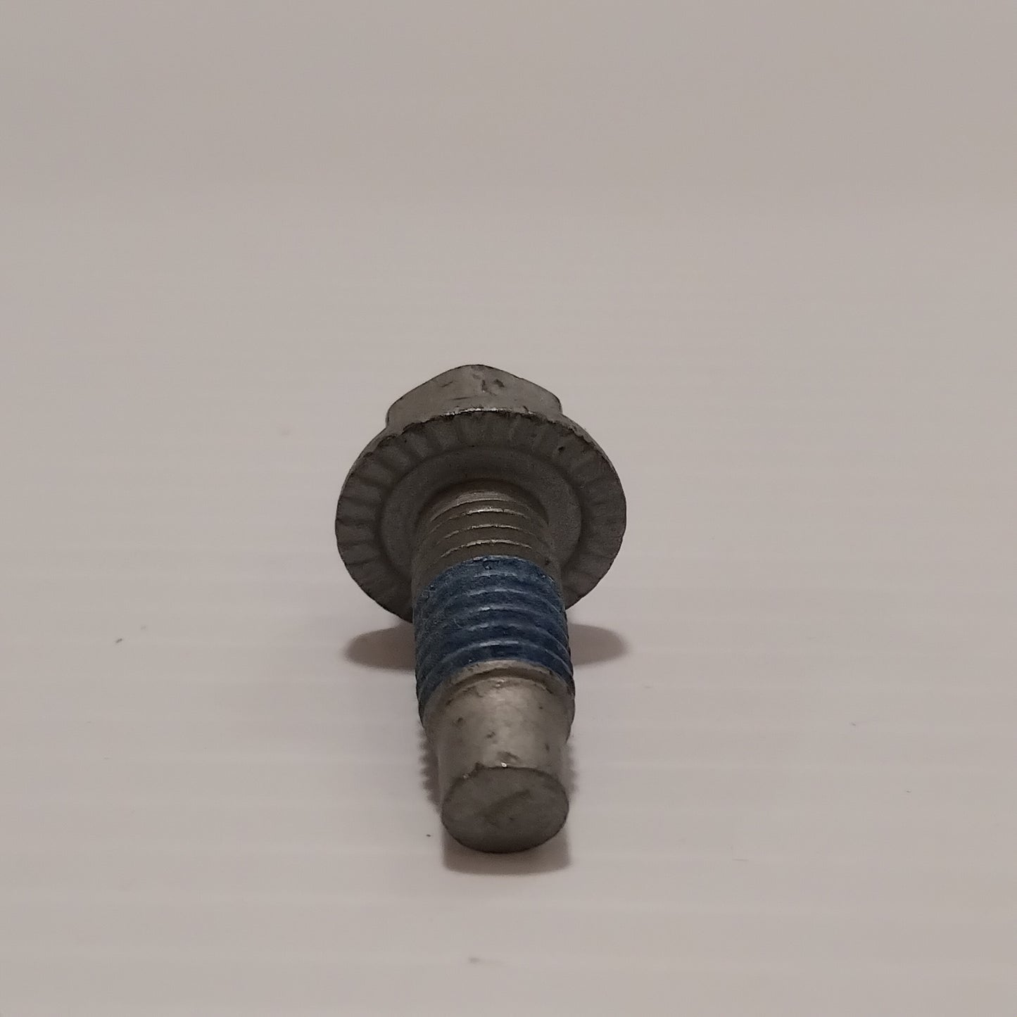Genuine Ford Bolt | 1818019