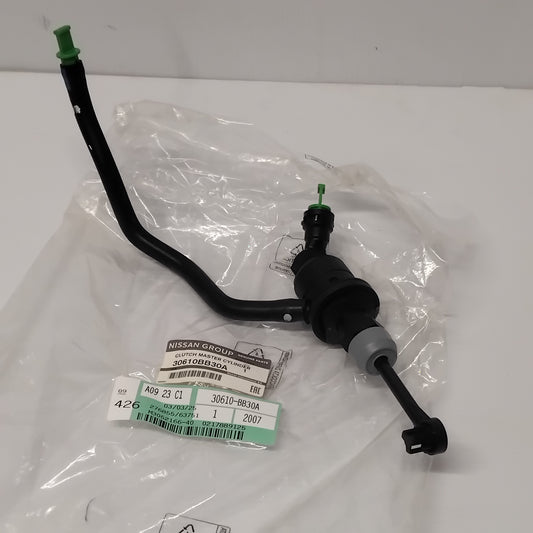 Genuine Clutch Master Cylinder - Nissan Qashqai 2006-2013 | 30610BB30A