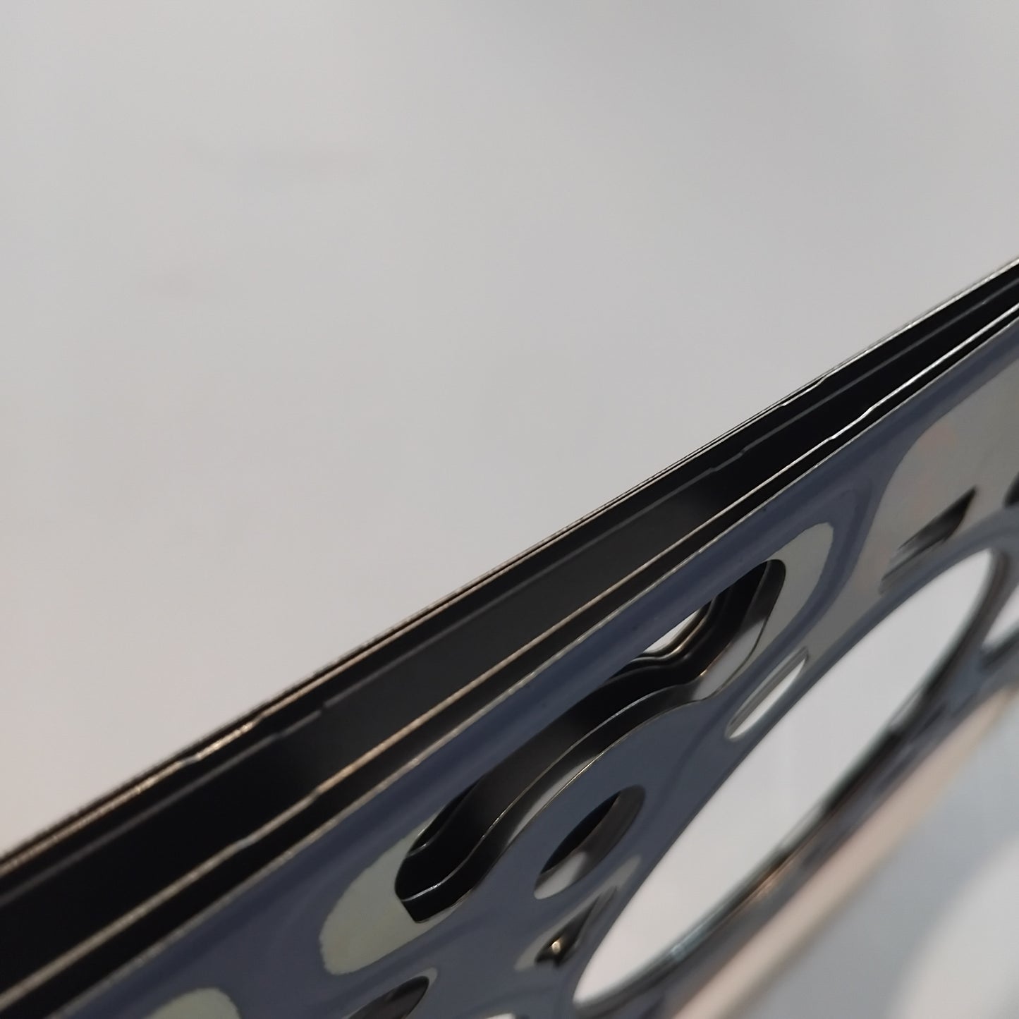 Genuine Cylinder Head Gasket - Ford Mondeo | 2213837