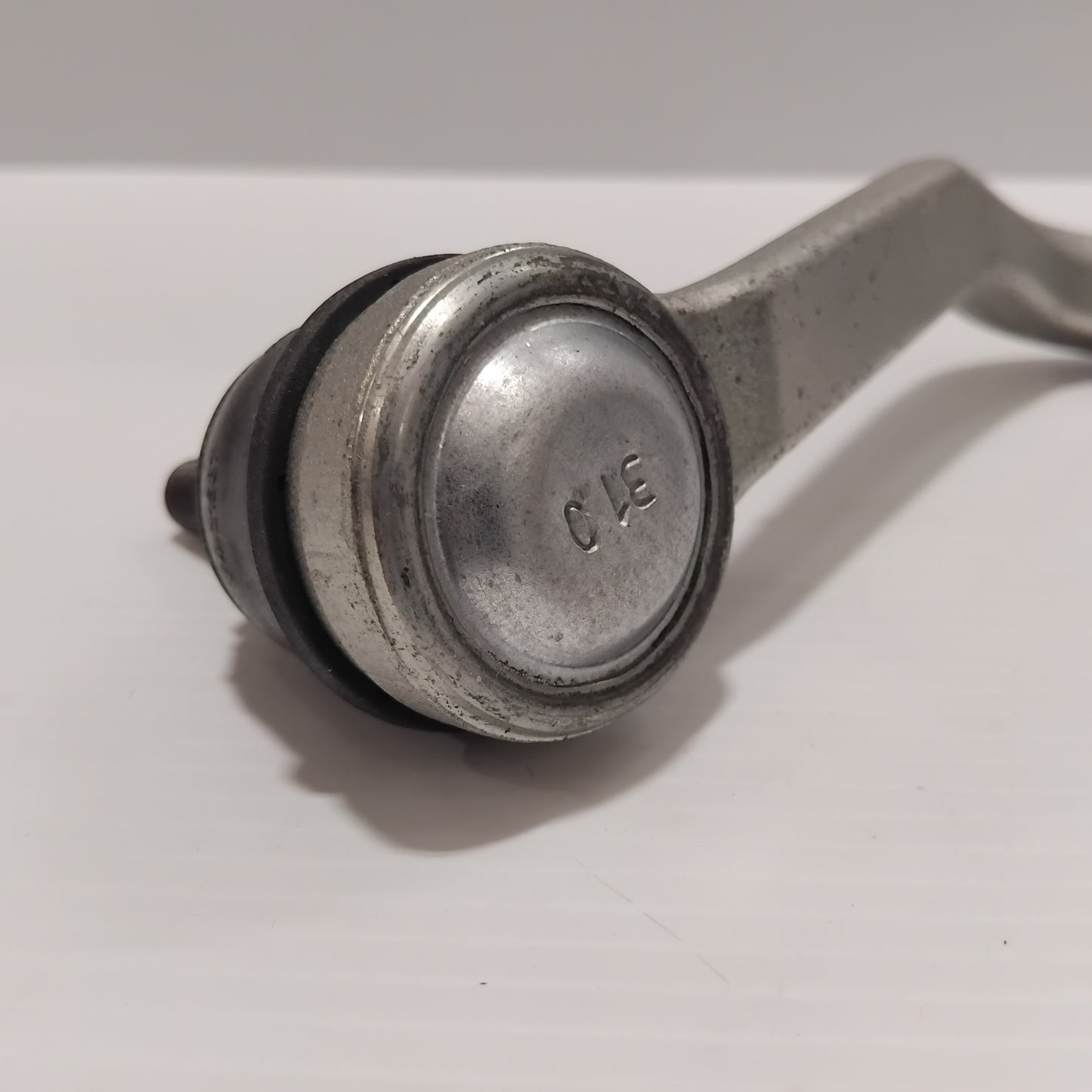 Genuine Renault Track Rod End | 48 52 004 10R