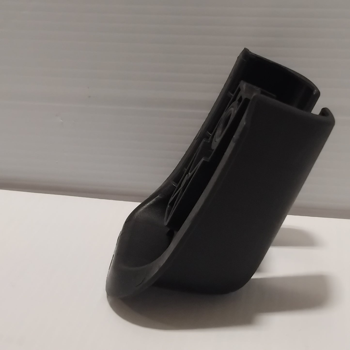 Genuine Renault Tip Rail Door | 82 00 675 627