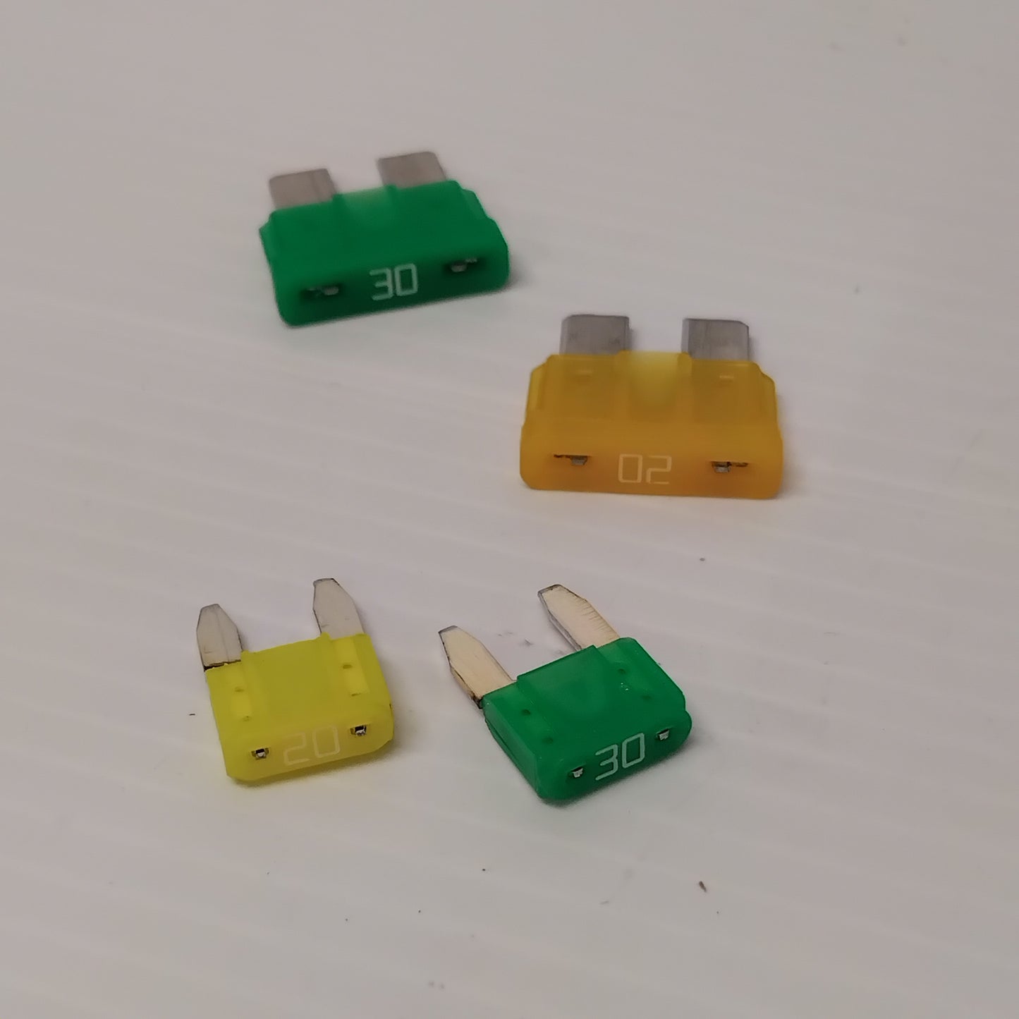 Peugeot 107 2005-2014 EMERGENCY BULBS KIT | 96826H