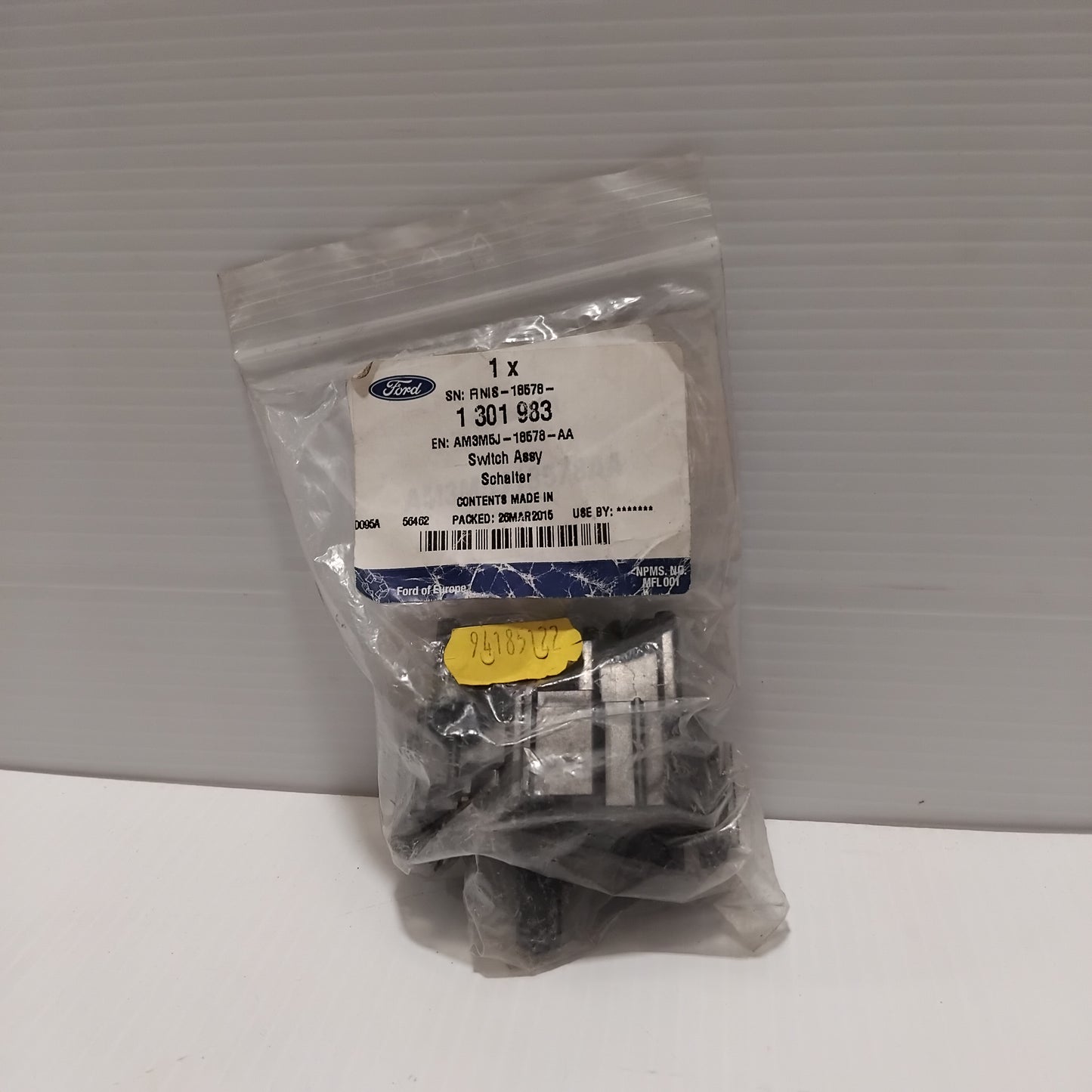 Genuine Heater Control Switch - Ford Focus 2003-2007 | 1301983