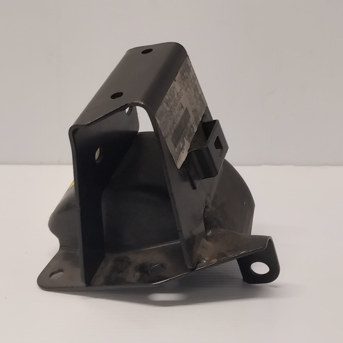 Genuine Suzuki Bracket Eng Lh Mtg Bo | 11671-62J00-000