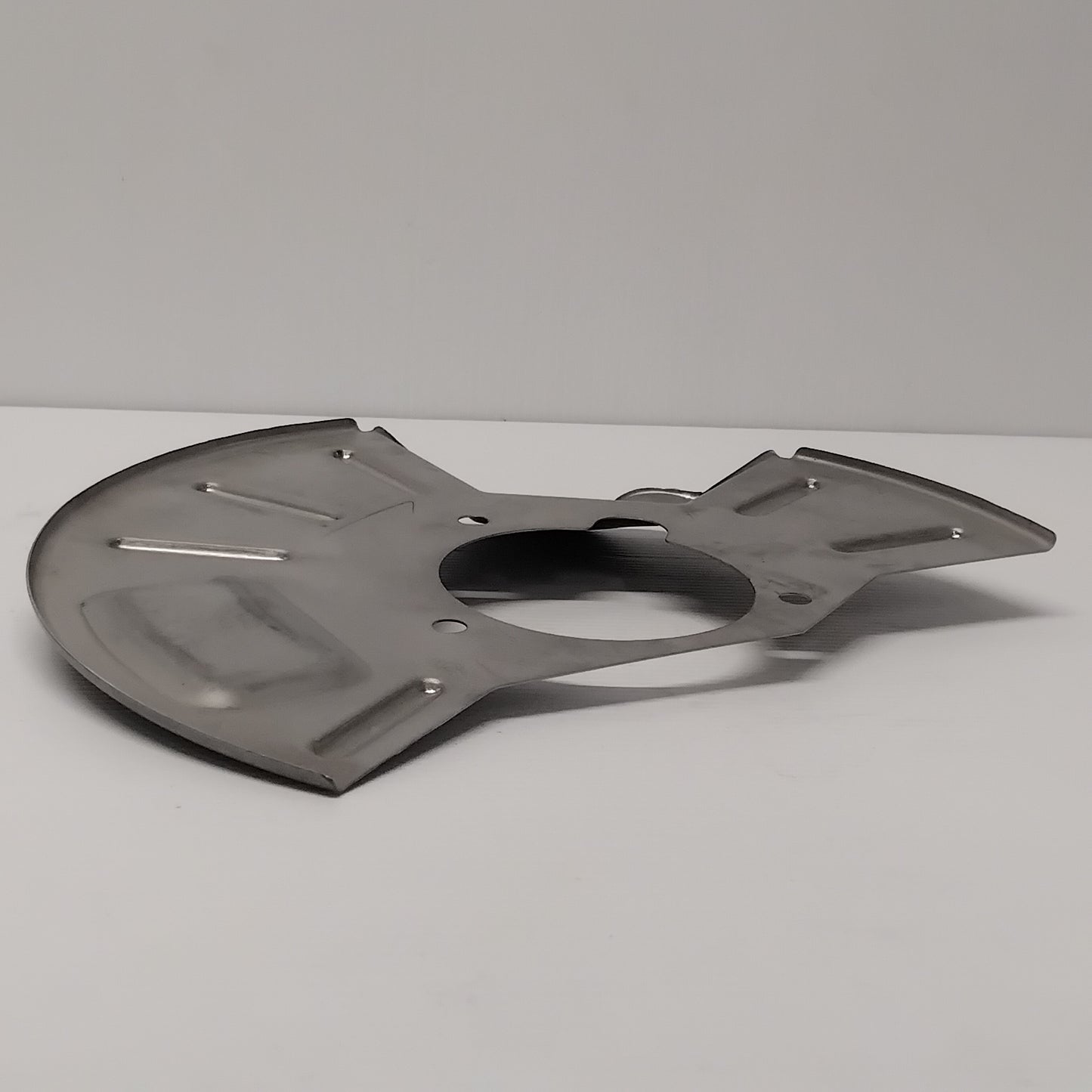 Genuine Ford Shield - Splash | 4358442