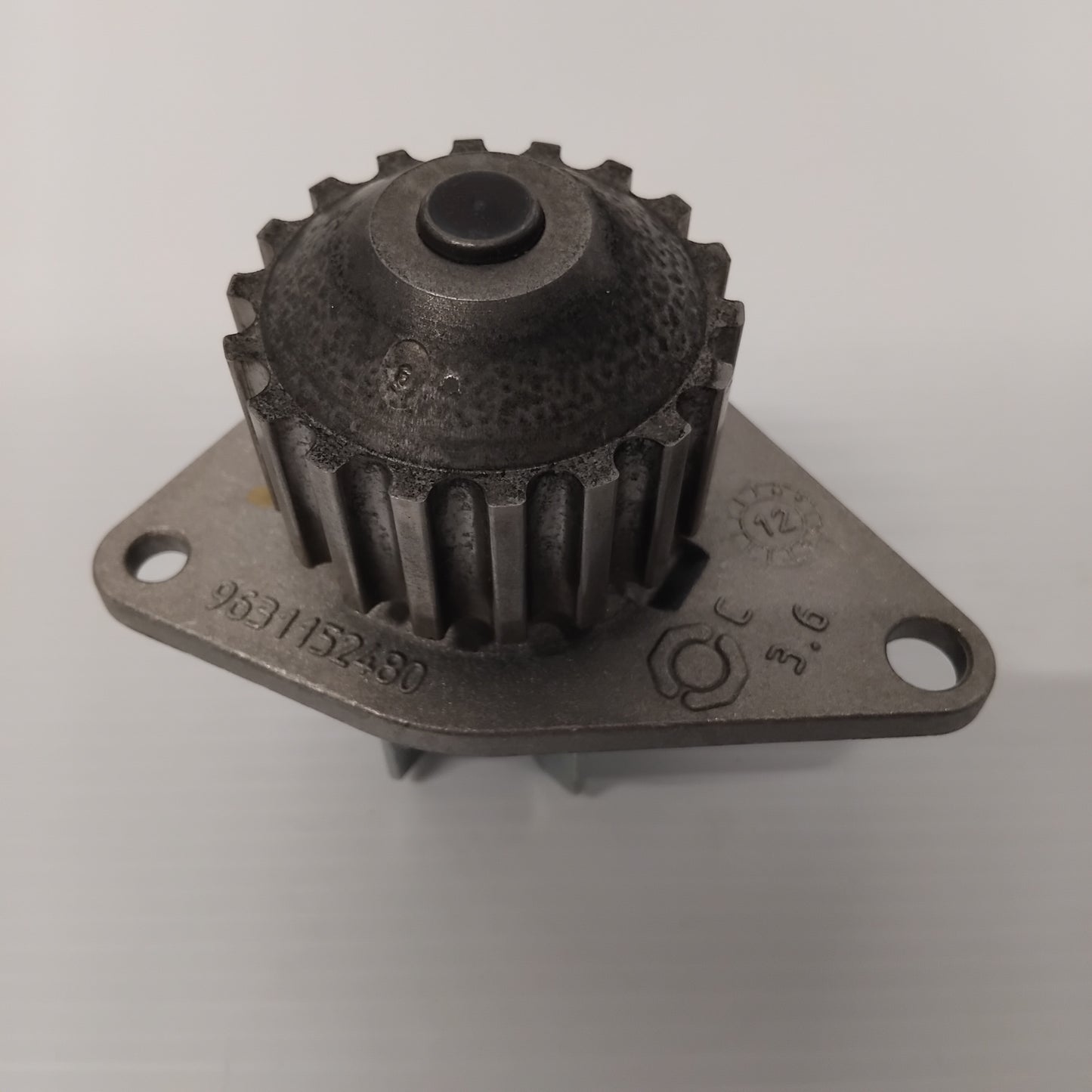 Genuine Water Pump - Citroen C3 / Peugeot 206  1.4 | 1201G0