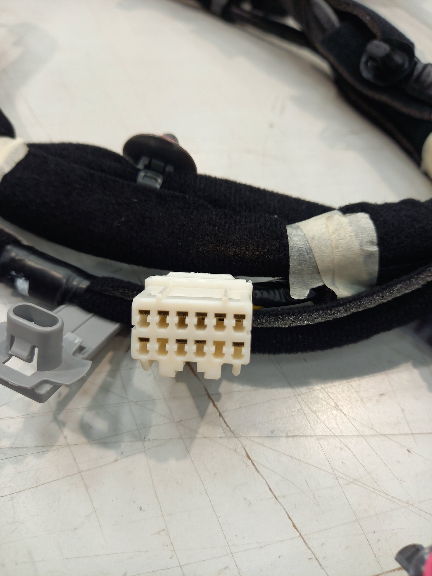 Genuine Kia Wiring Assy-Fr Dr,Dr | 916001W530