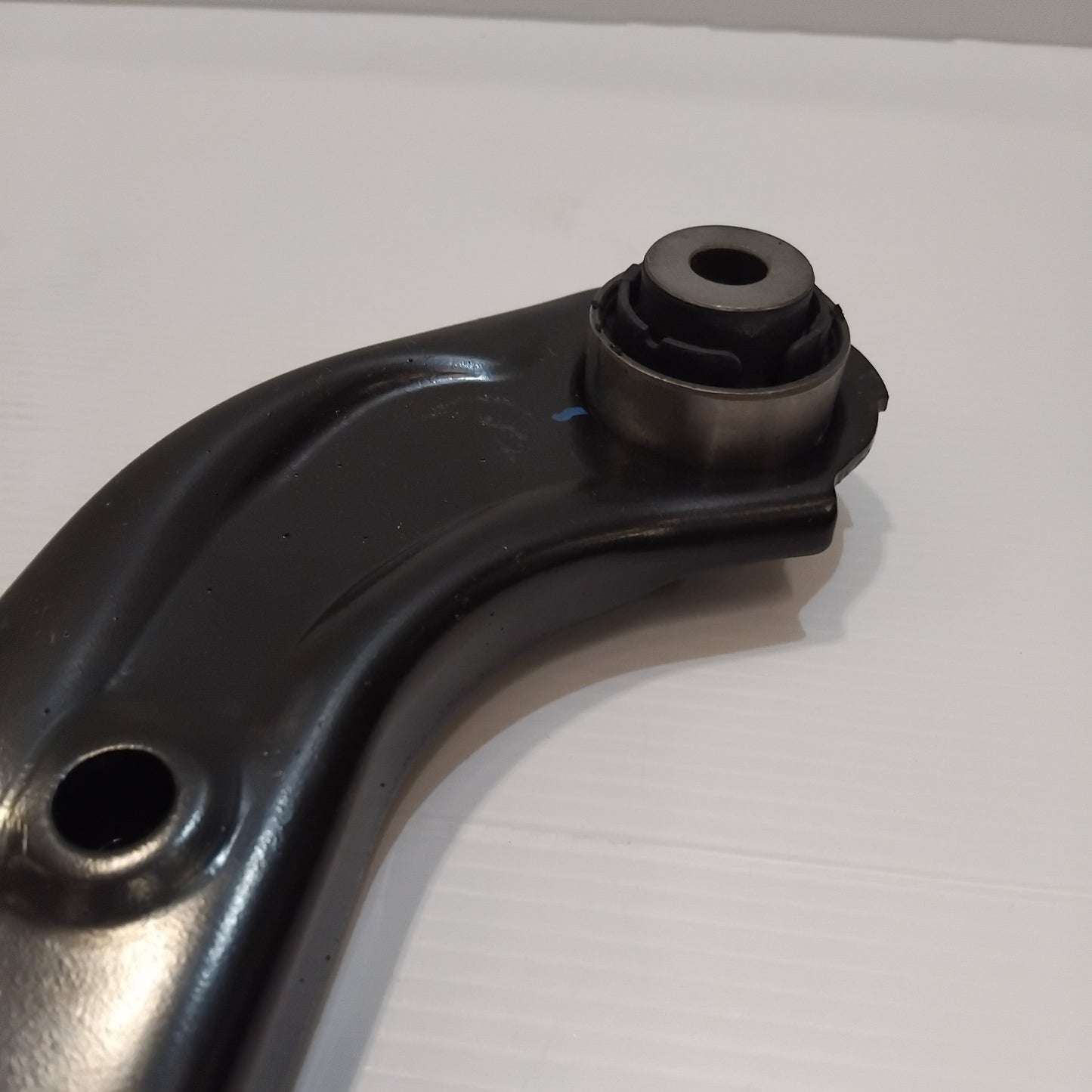 Genuine Honda Arm Comp., L. Rr. Upper | 52520TEXR00