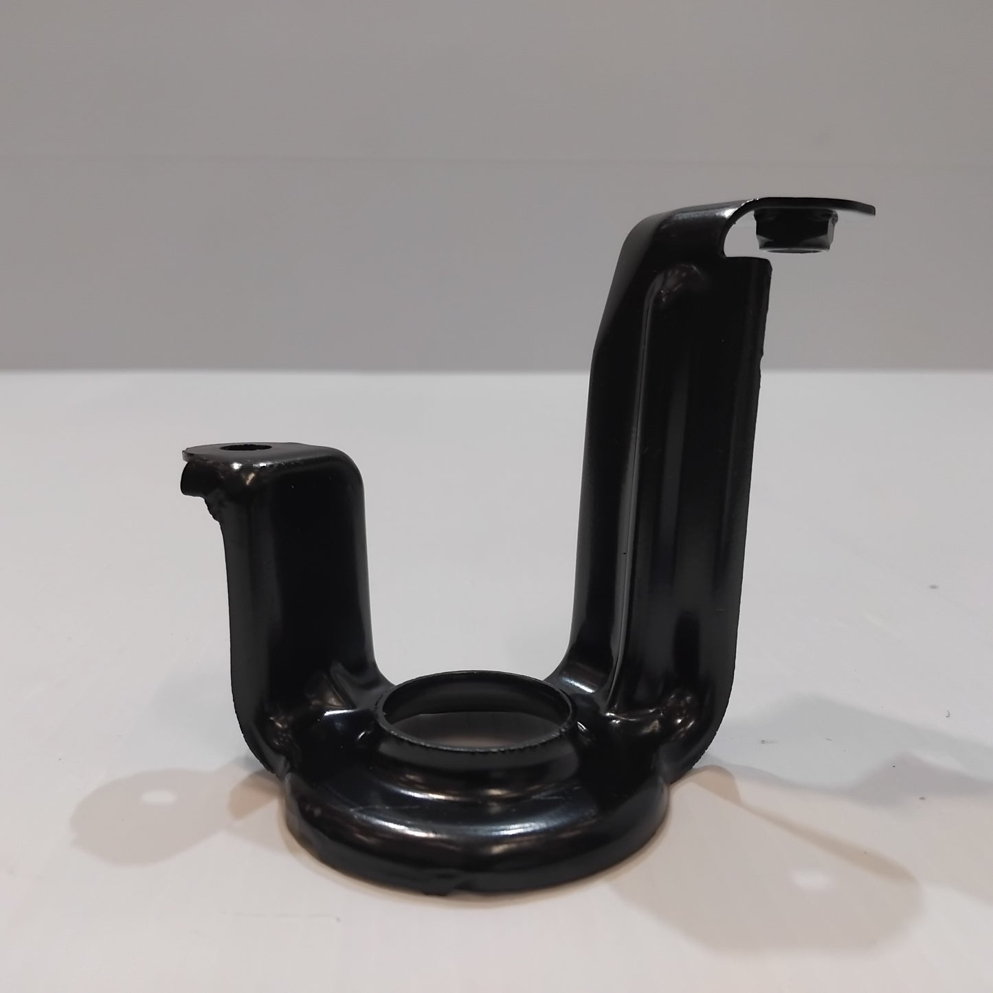 Genuine Suzuki Bracket, Radiator Apk4 | 17862-55P10-000