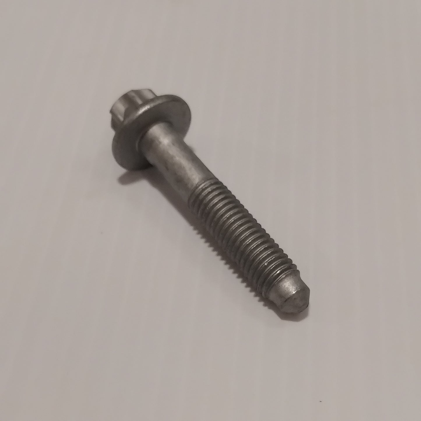 Genuine Vauxhall Screw | 11900017