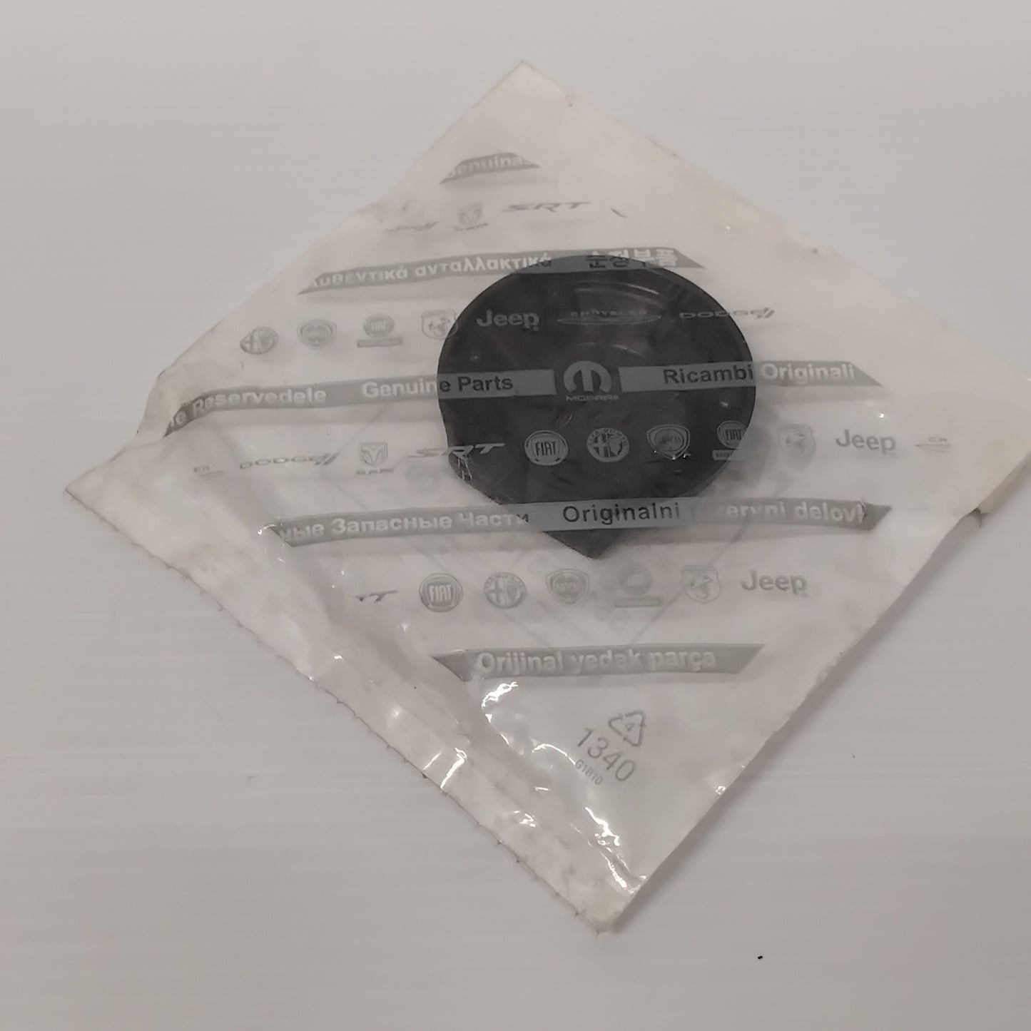 Genuine Rear Wiper Arm Nut Cover - Jeep Grand Cherokee 2005-2010 | K55156514AC