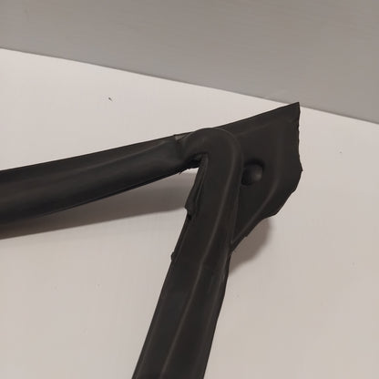 Genuine Honda Weatherstrip, R. Fr. Door | 72310TG0T01