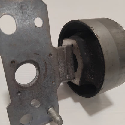 Genuine Volvo Bushing | 31476225