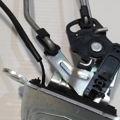 Genuine Tailgate Lock - Kia Rio 2005-2011 5 Door | 812301G210