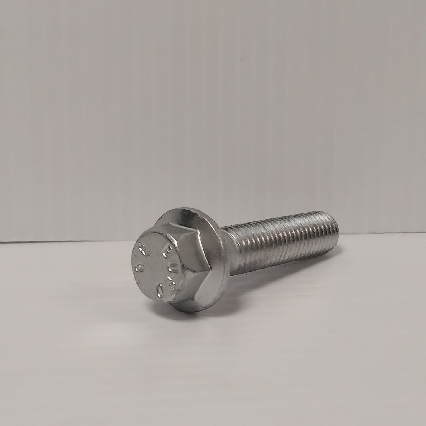 1x Genuine M10 X 45 Gearbox Bolt - Ford KA / Mondeo / Kuga / Fiesta | 5048564