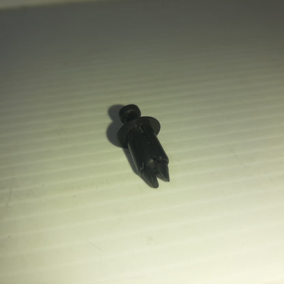 Genuine Ford Fastener | 6738091