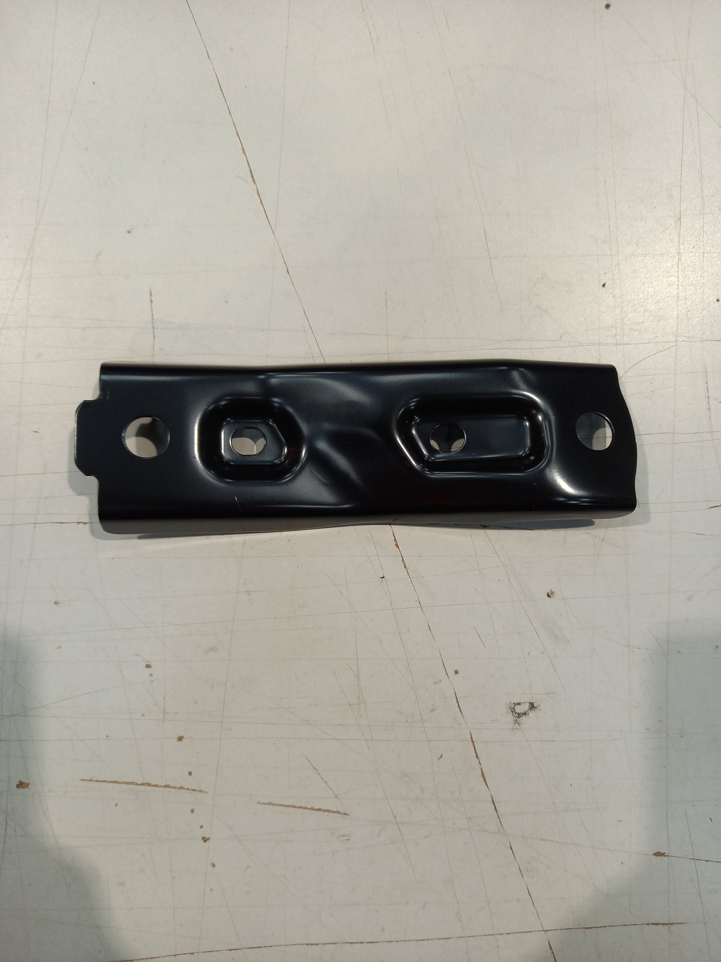 Genuine Mazda Bracket(R),Cros | DA6A34H25A