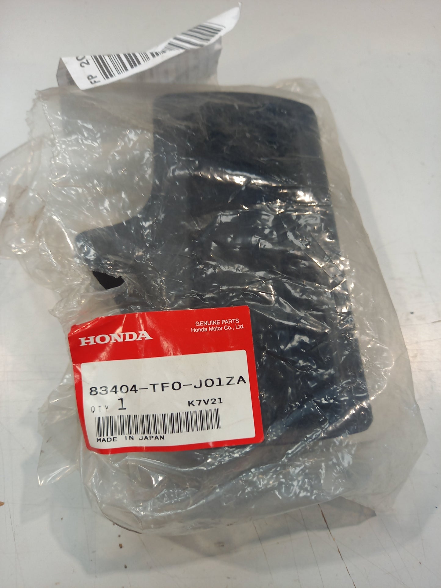 Genuine Honda Separator, Console Box *N | 83404TF0J01ZA