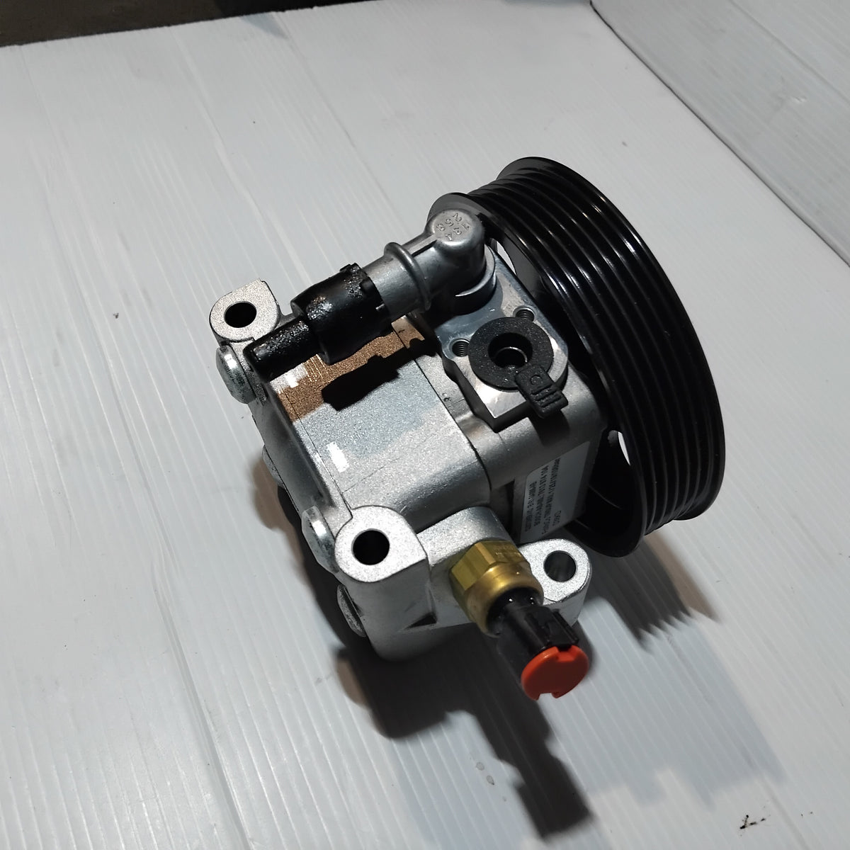 Genuine Ford Pump Assy - Power Steering | 1758113
