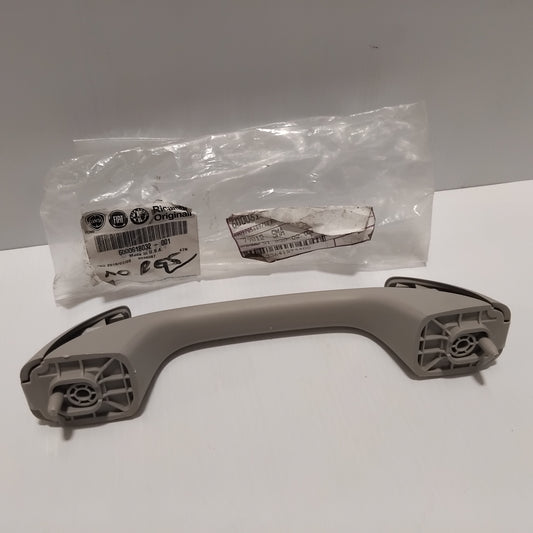 Genuine Fiat Handle | 6000618032