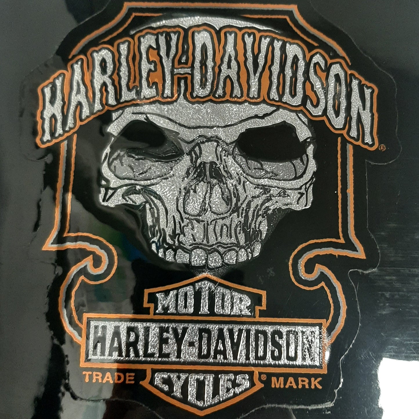 Genuine Harley Davidson Decal Dark Skull | DC147643