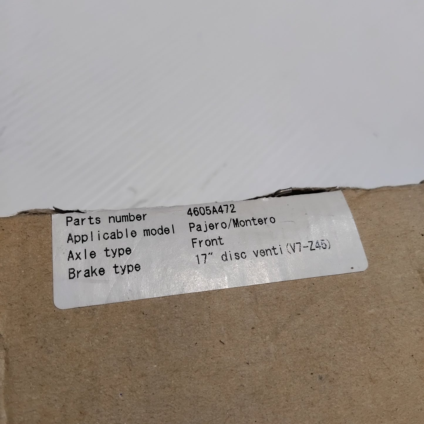 Genuine Mitsubishi Pad Set,Fr Brake | 4605A472