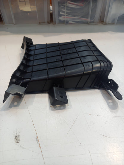 Genuine Kia Air Duct-Fr Bumper,R | 86574D4000