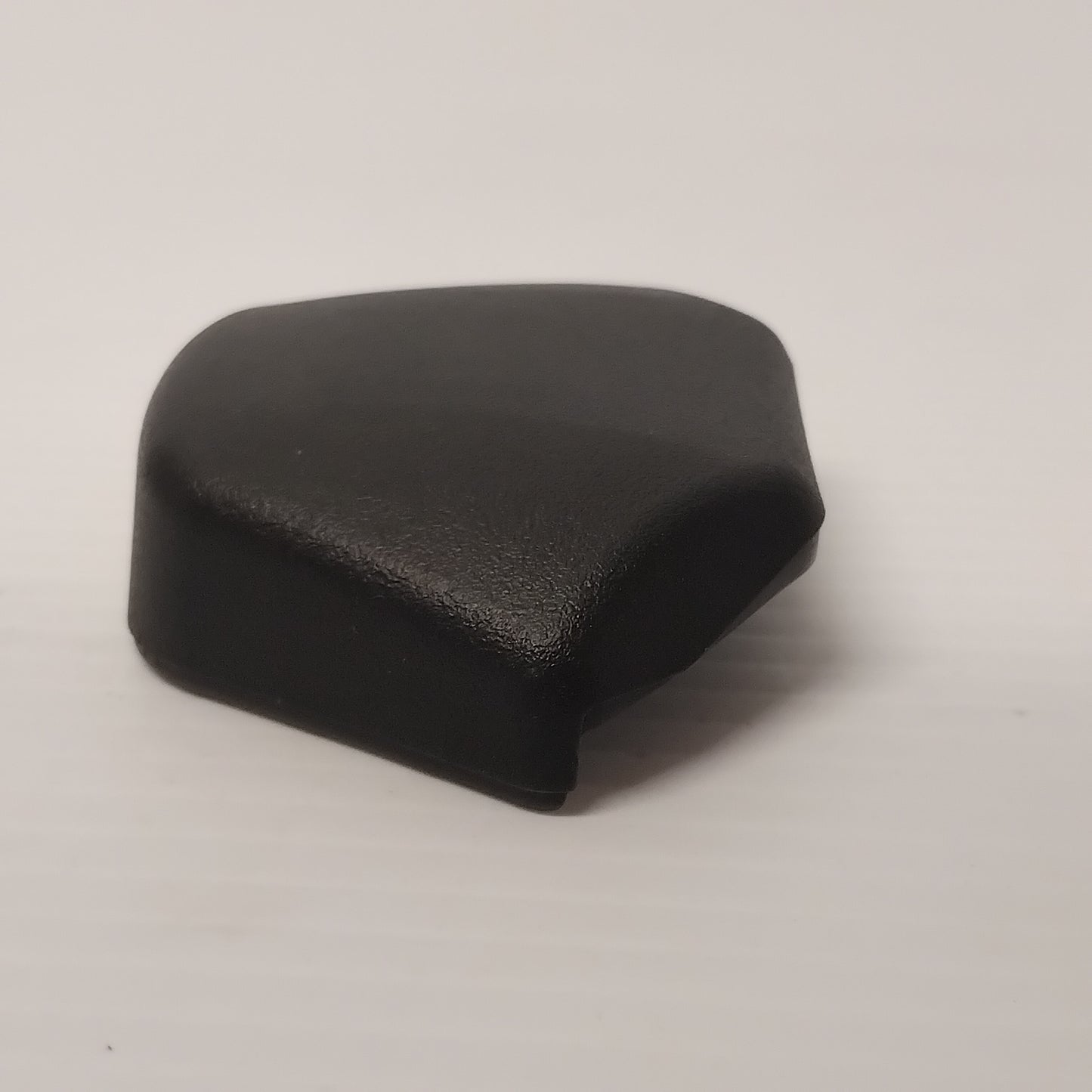 Genuine Front Seatbelt Upper Cover - Peugeot | 8978LY