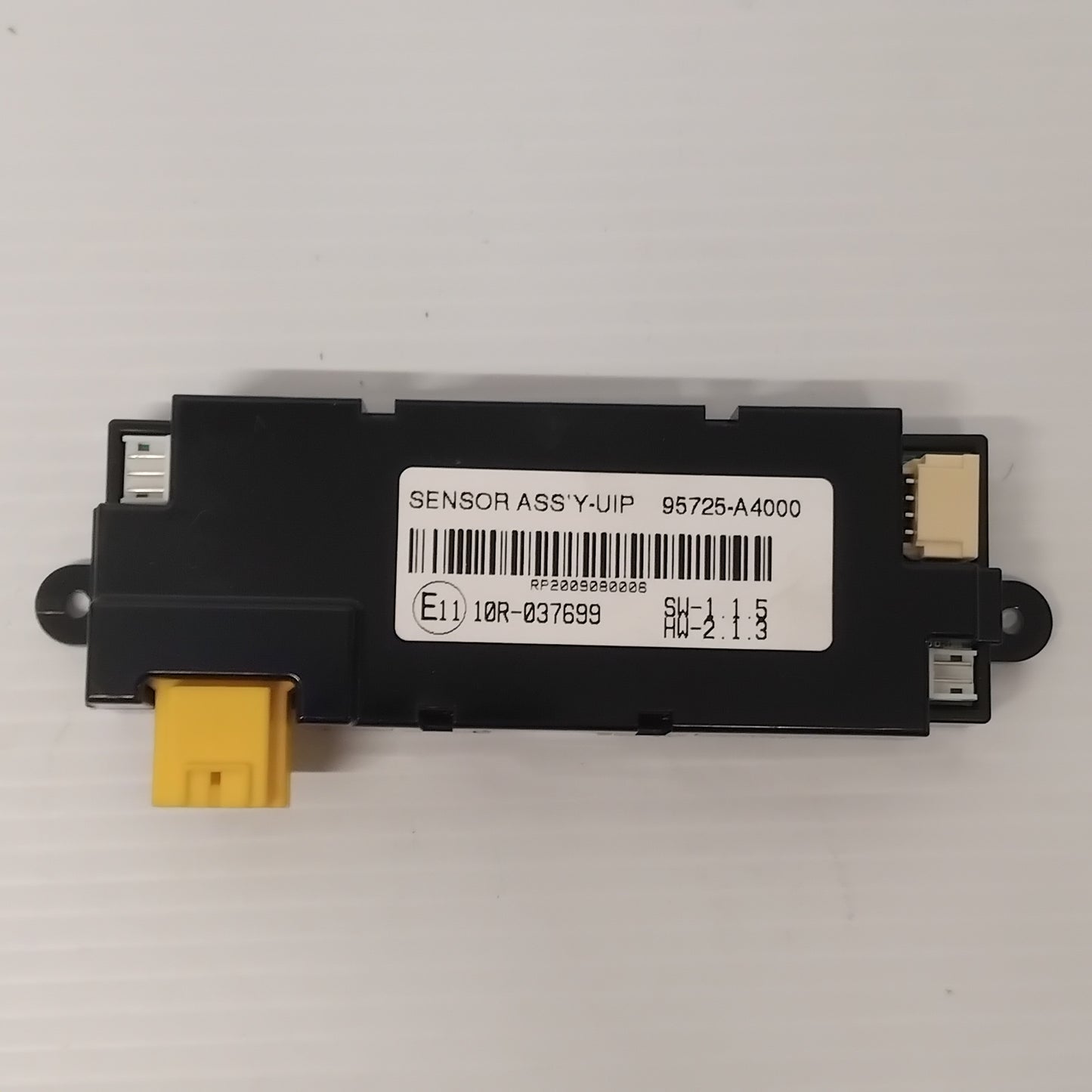 Genuine Overhead Light Sensor - Kia Carens 2012-2018 RHD | 95725A4000
