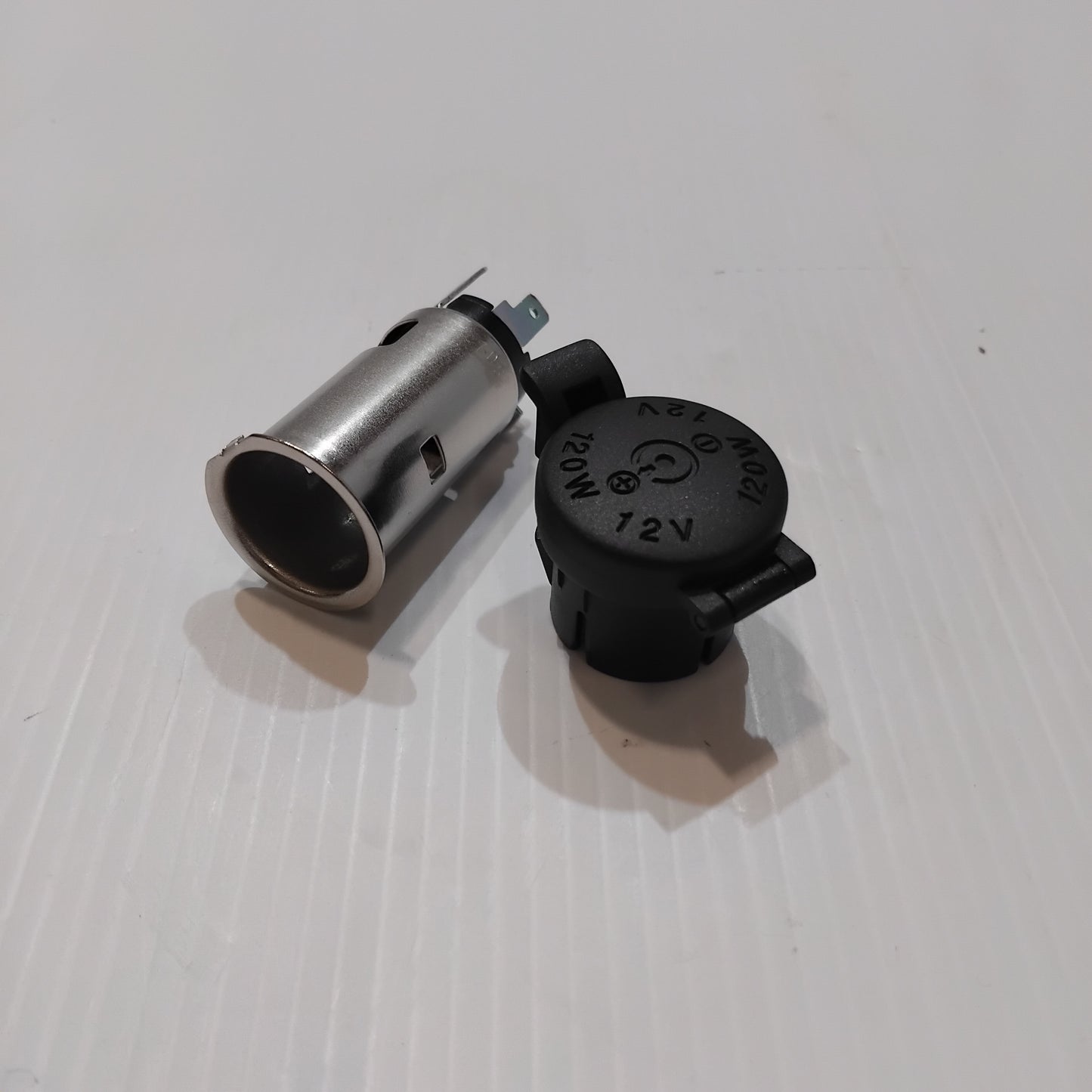 Genuine Hyundai Socket Assy-Accessor | 951200X050