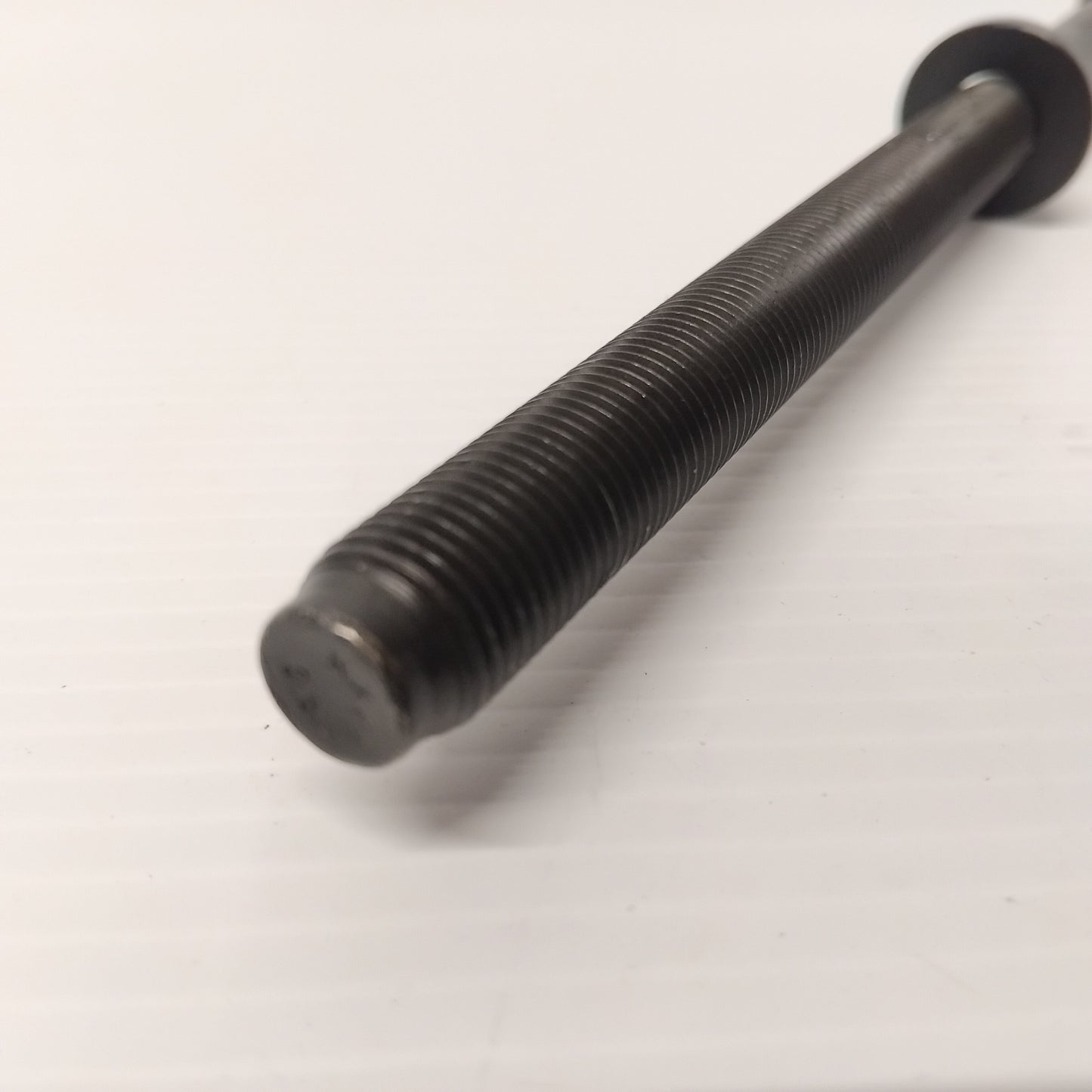 1x Genuine Cylinder Head Screw - Vauxhall Astra H / Zafira B | 55571777