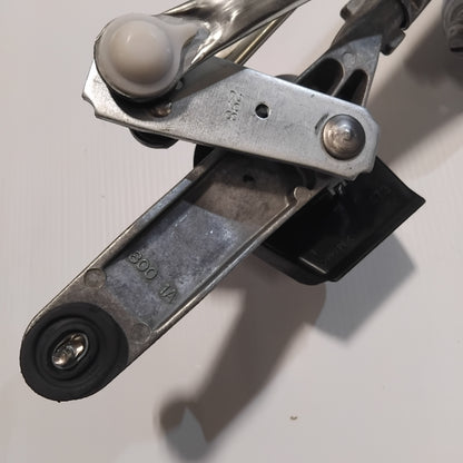 Genuine Windshield Wiper Motor - Suzuki | 38100M68P10-000