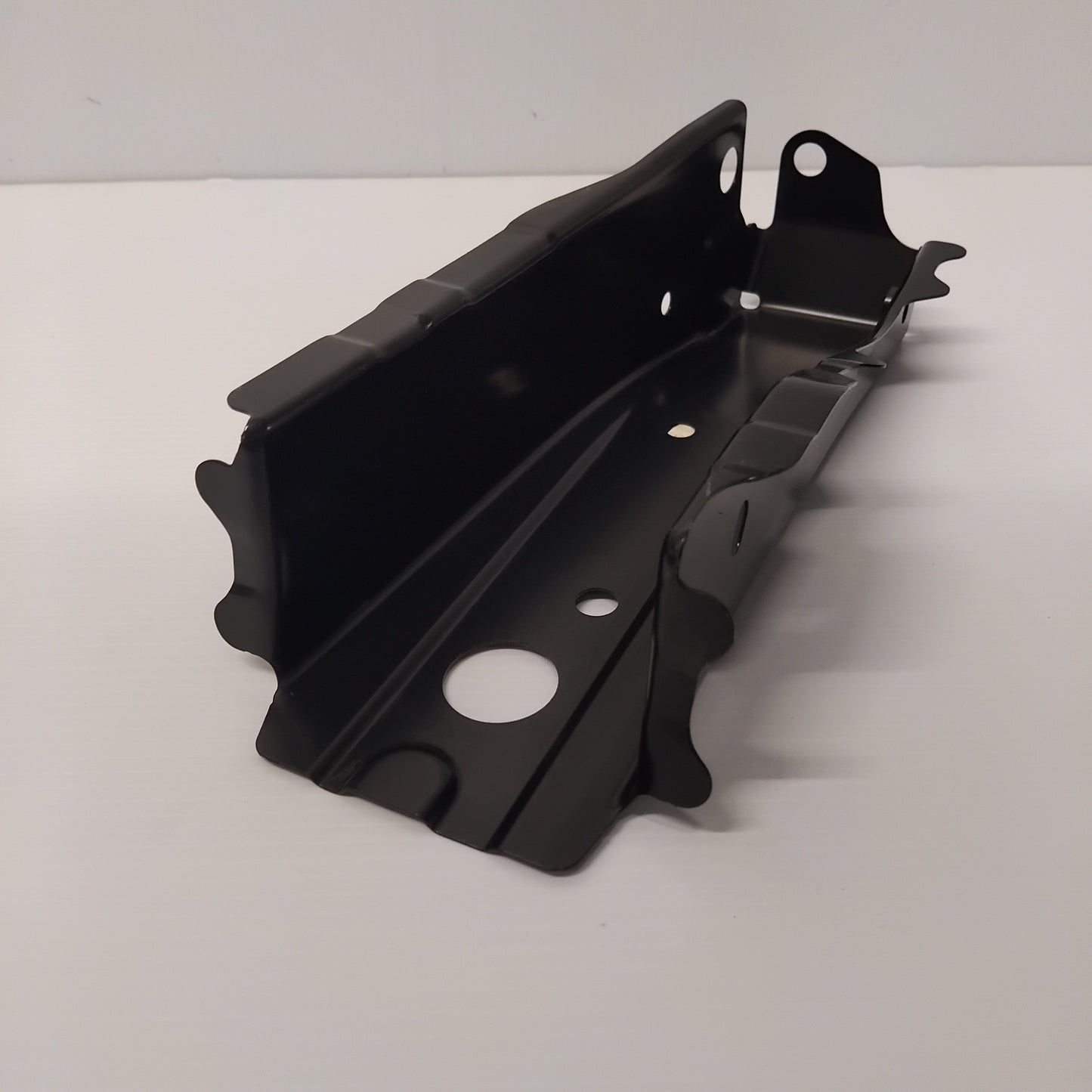 Genuine Suzuki Brace,Lamp Support Out | 58719-52R00-000