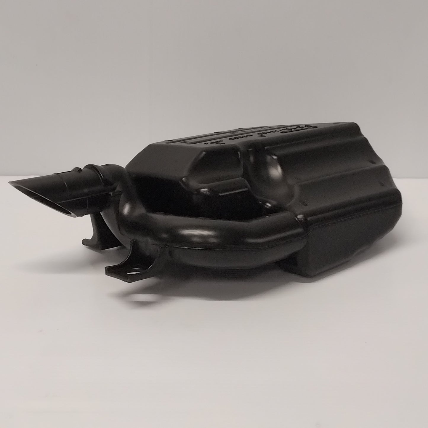 Genuine Mazda Chamber,Resonan | P51R13195