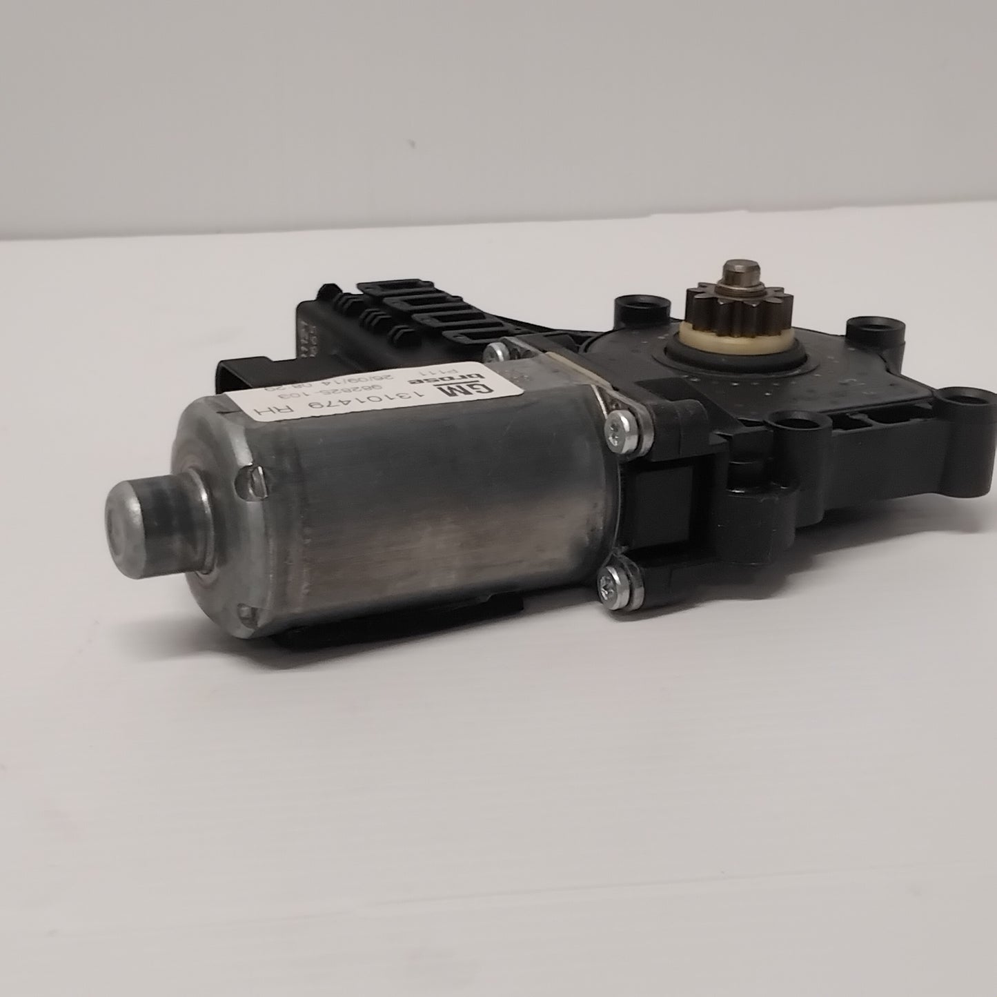 Genuine Right Window Motor - Vauxhall Astra H 3-door | 13101479