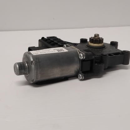 Genuine Right Window Motor - Vauxhall Astra H 3-door | 13101479