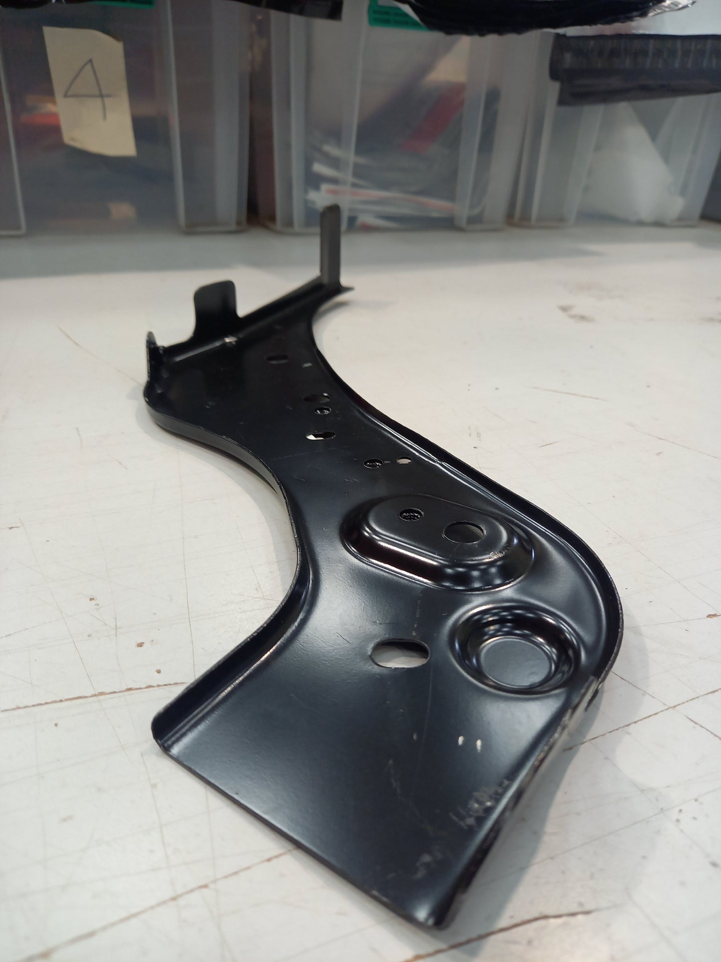 Genuine Nissan Connector Assy- | F41904EAMA