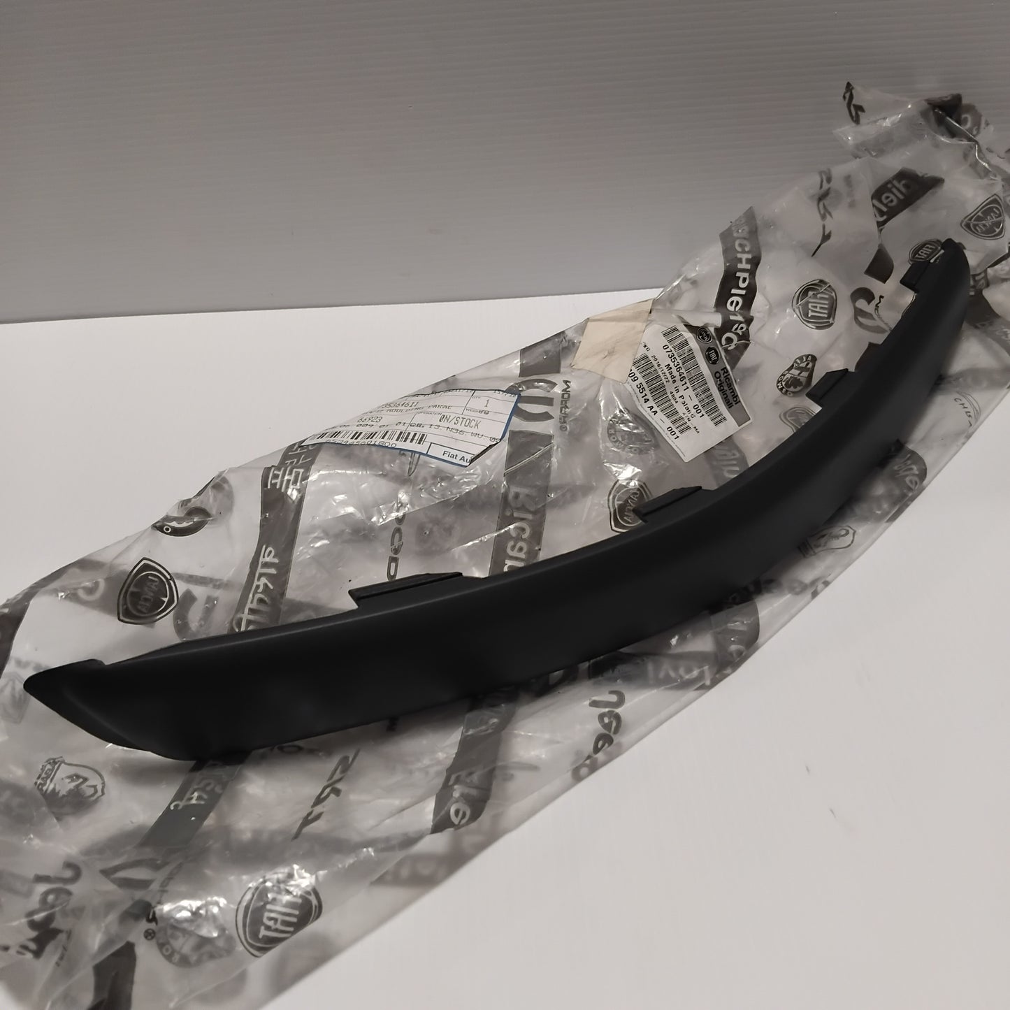 Genuine Fiat Moulding | 735364611