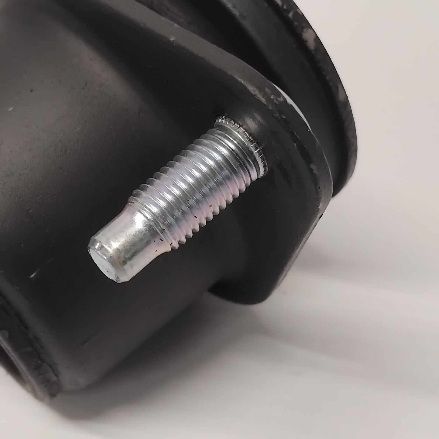 Genuine Nissan Insulator-Body | 955204KJ0E