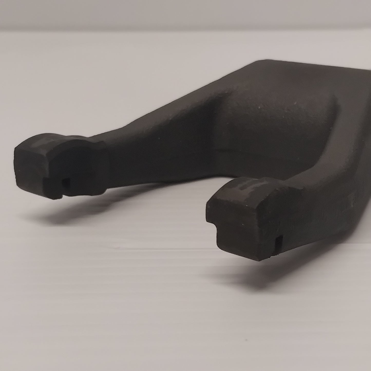 Genuine Clutch Release Lever - Nissan Frontier 2012-2016 2.5 | 305315X00B