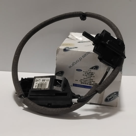 Genuine Ford Protector | 2283824