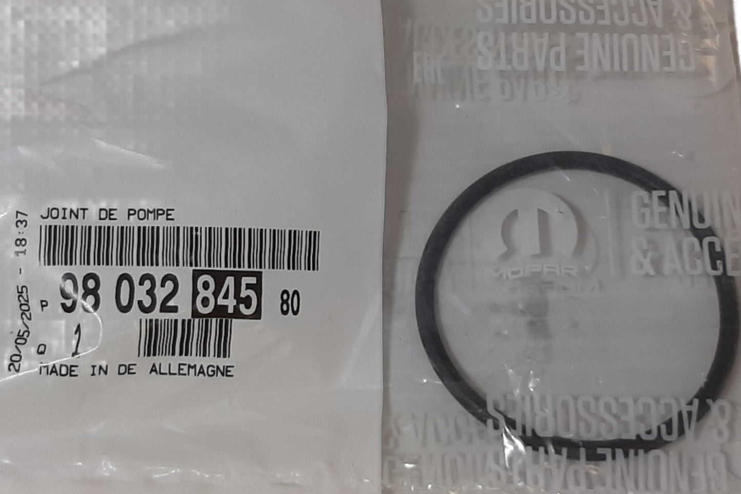 Genuine Peugeot Injection Pump Gasket | 9803284580