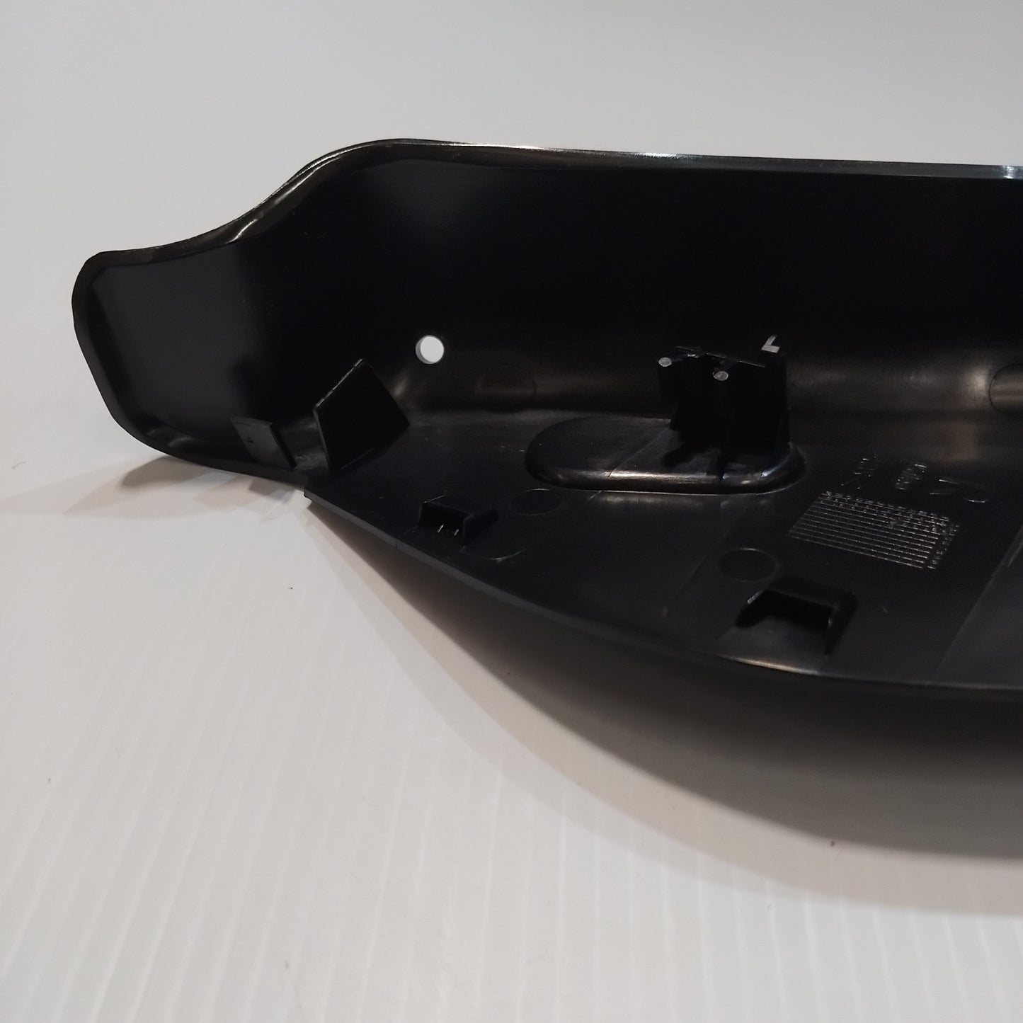 Genuine Right Rear Lamp Finisher - Peugeot 2008 | 9802601780